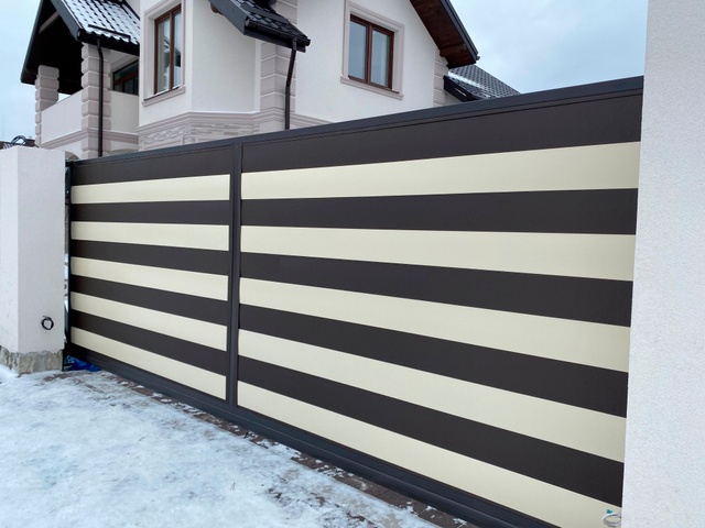 Ворота распашные металлические панели полоса (4500х1800 мм)