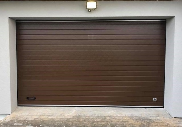 Ворота гаражные GANT 2500х2500, цвет коричневый