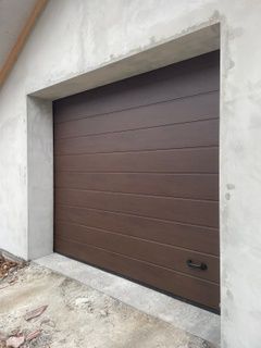 Ворота Hormann M- гофр, Decocolor,Night Oak  4000х3000 та Ручка