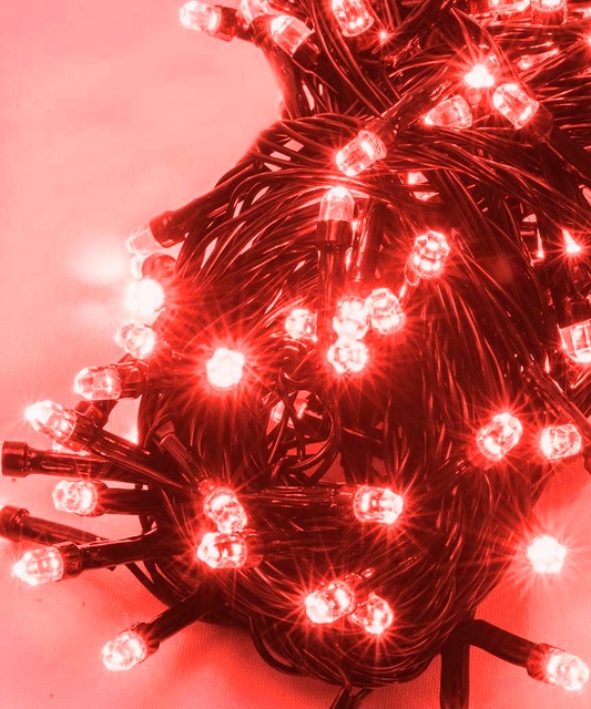 Гірлянда рубін з червоним кольором ламп 400LED чорний провід