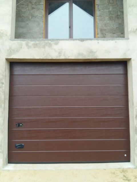 Ворота RYTERNA, коричневий (RAL 8017), Mid Rib 2600х2600 + комплект автоматики Gant GM 800/3000