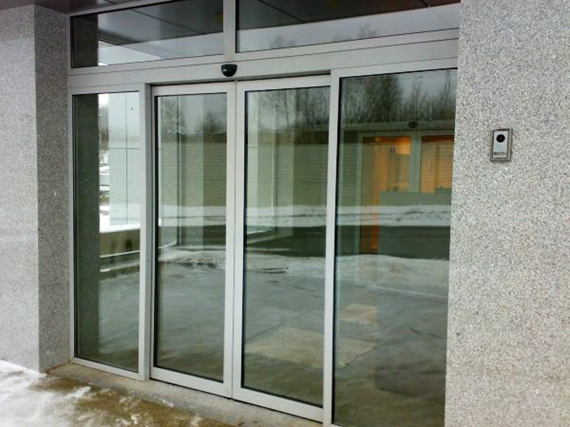 Автоматичні двері G-U Німеччина Білий 3000х2500 (ширина прохода 1400мм)